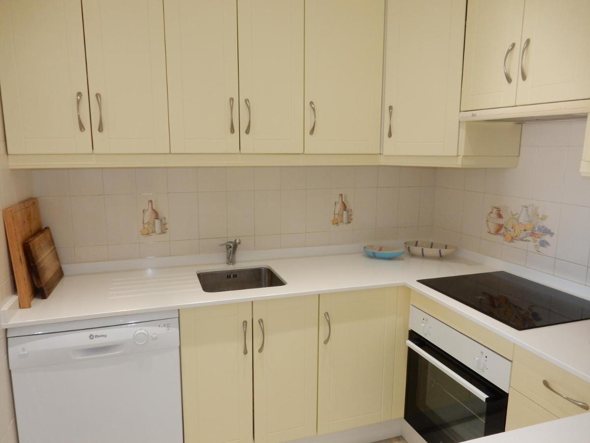 Beach Villa ,Nerja, Seaview, Pool, 3 Bedrooms, Huge Terrace And Garden מראה חיצוני תמונה