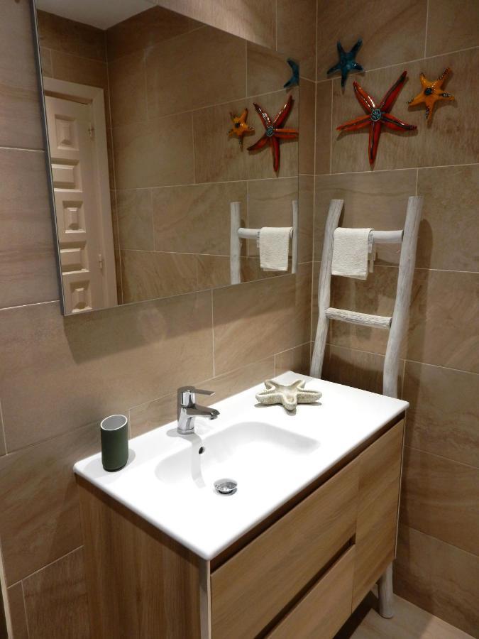 Beach Villa ,Nerja, Seaview, Pool, 3 Bedrooms, Huge Terrace And Garden מראה חיצוני תמונה