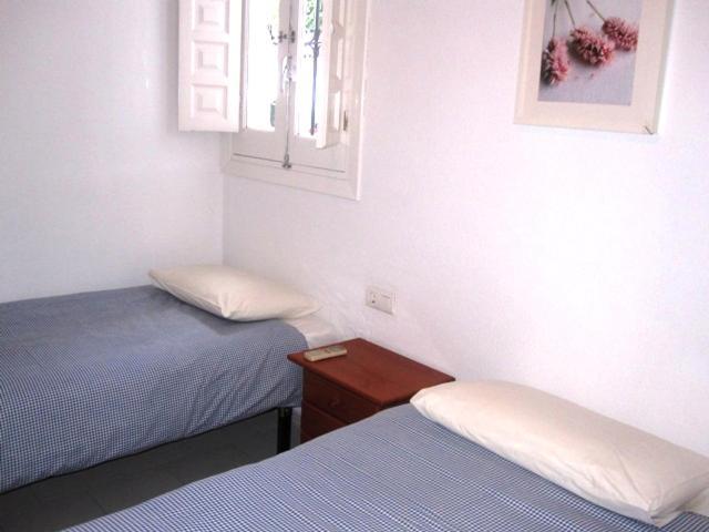Beach Villa ,Nerja, Seaview, Pool, 3 Bedrooms, Huge Terrace And Garden מראה חיצוני תמונה